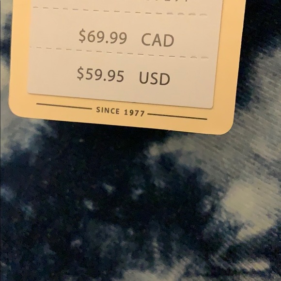 Burton | Short Sleeve Tie Dyed Sweatshirt - Picture 5 of 5